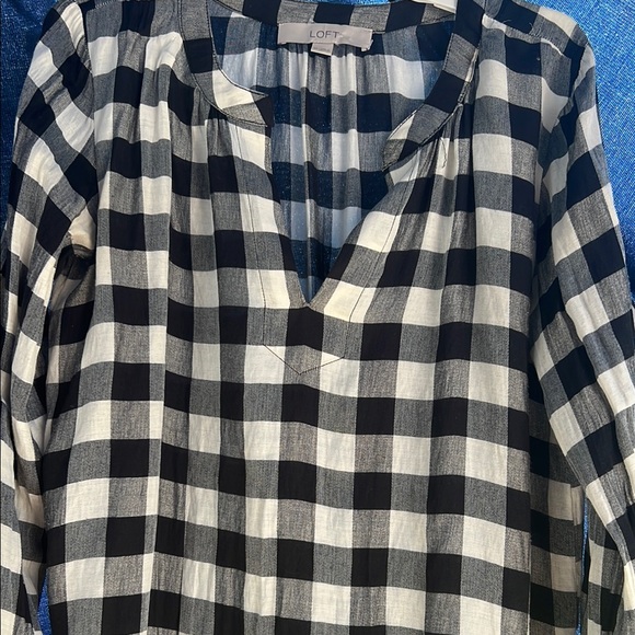 LOFT Monochrome Plaid Women's Blouse - Picture 1 of 3